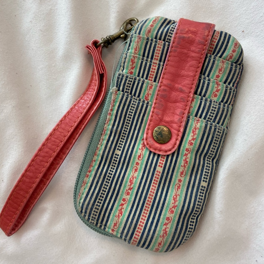wristlet wallet
